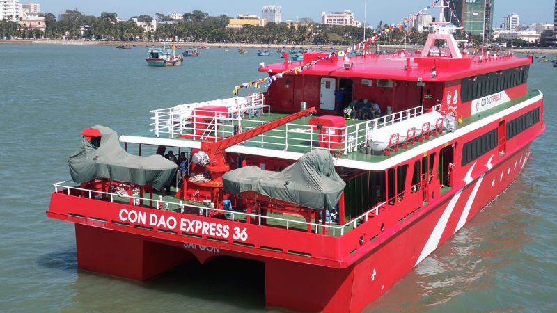 Đuôi tàu Côn Đảo Express 36