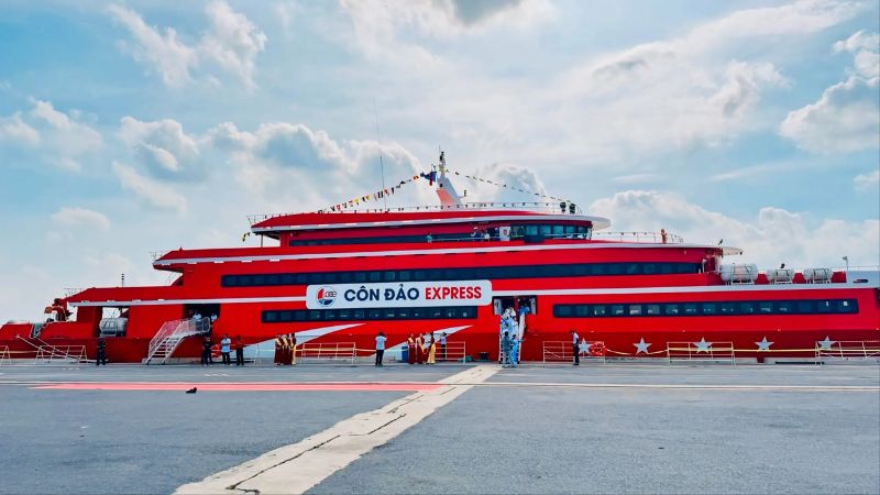 Tàu Thăng Long - Côn Đảo Express