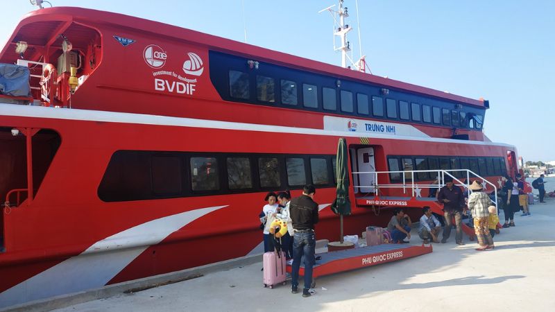 Tàu Trưng Nhị Côn Đảo Express