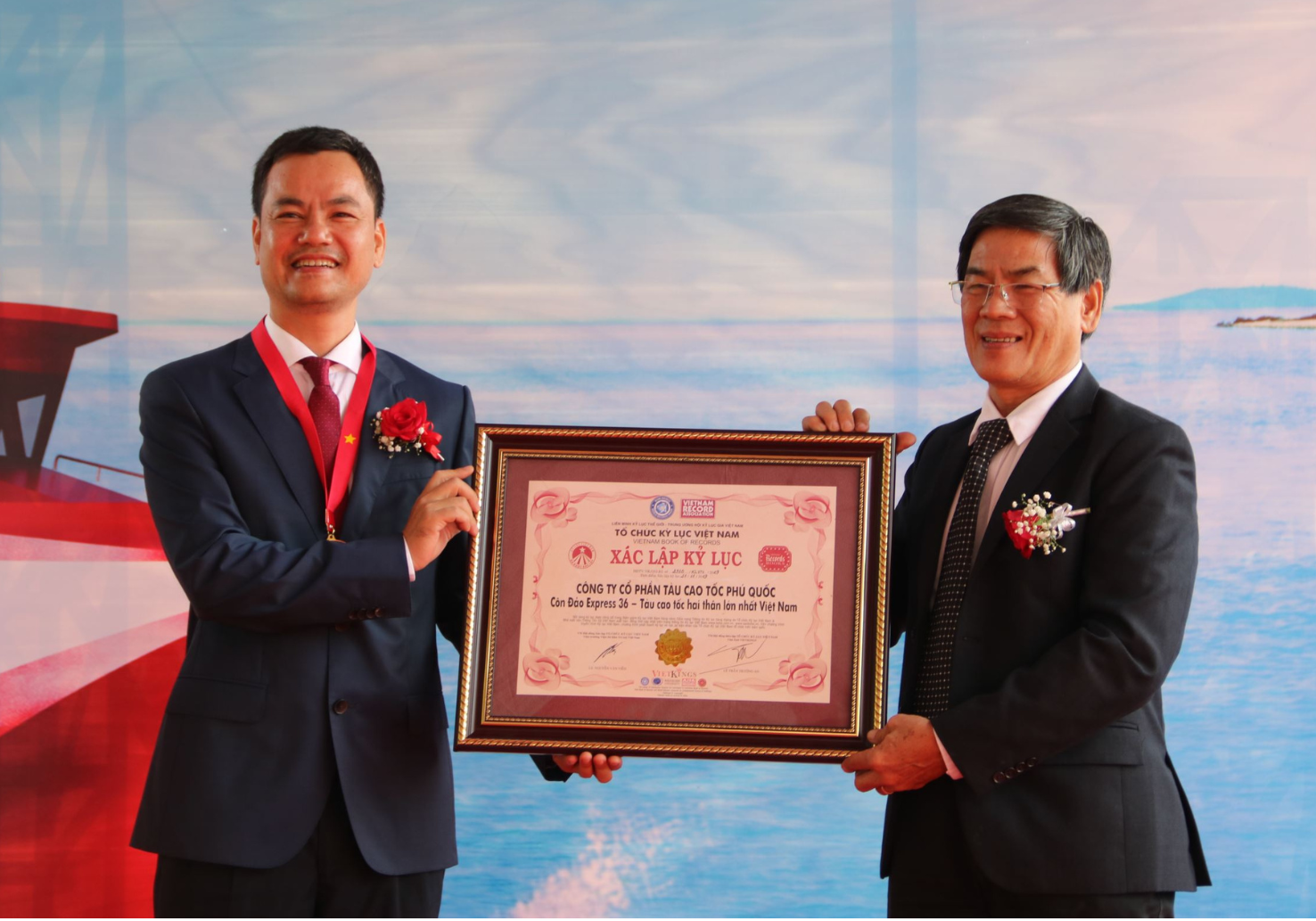 Côn Đảo Express 36 -Tàu cao tốc hai thân lớn nhất Việt Nam