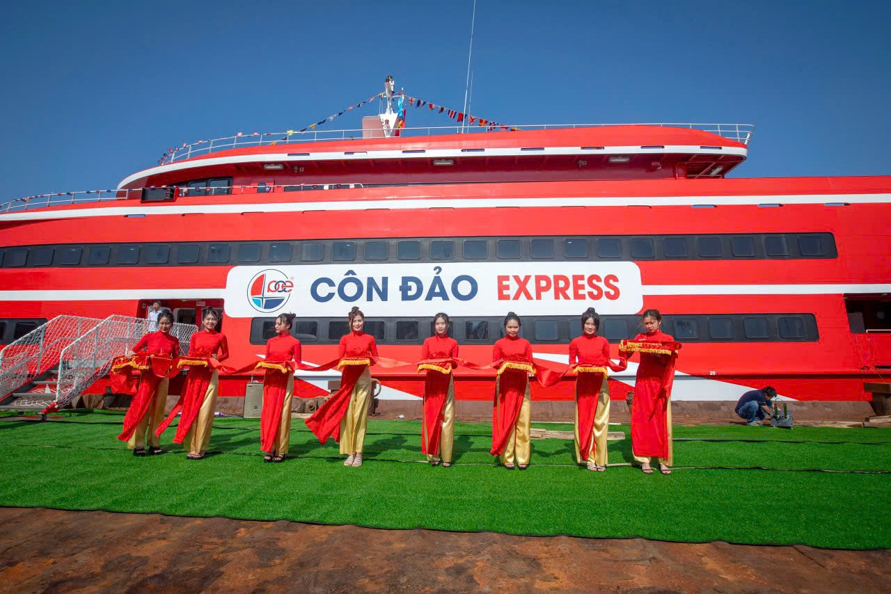 Khai trương tuyến tàu Côn Đảo Express